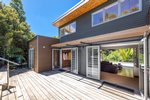 Waiheke Inside Out House: Deck