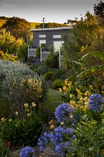 Waiheke Church Bay Escape - Apartment 2: The garden