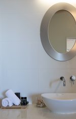 Waiheke Church Bay Escape - Apartment 1: The bathroom