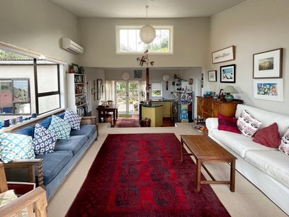 Waiheke Goodwin Getaway: Open plan living room