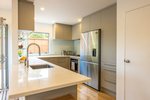 Waiheke Bay Breeze Retreat: Kitchen appliances