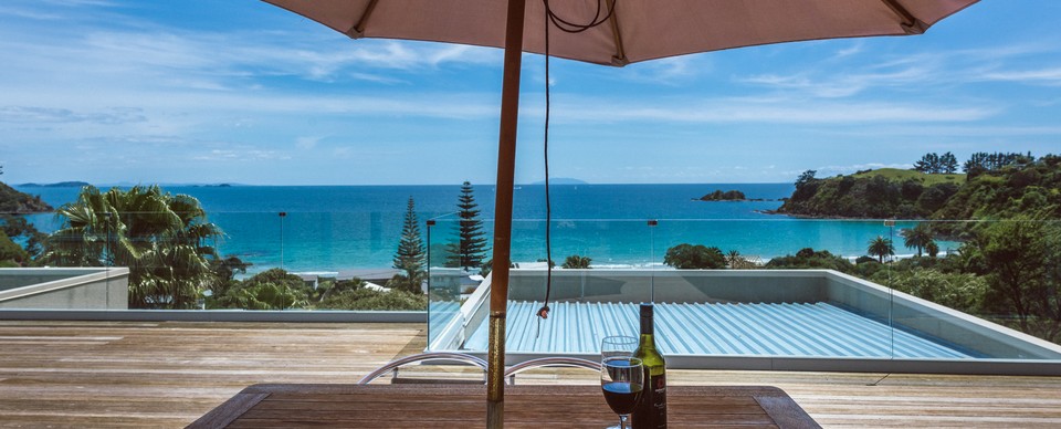 Visit Waiheke - Palm Beach Lodge - Manuka