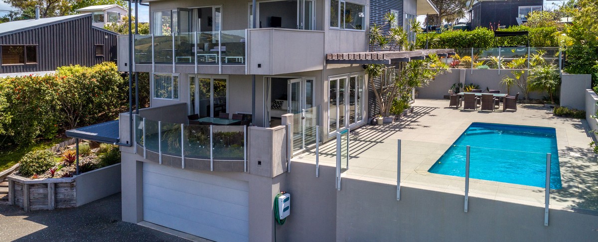 Visit Waiheke - Hauraki Vista