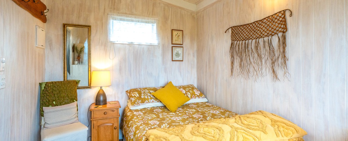 Visit Waiheke - Koru Cabin